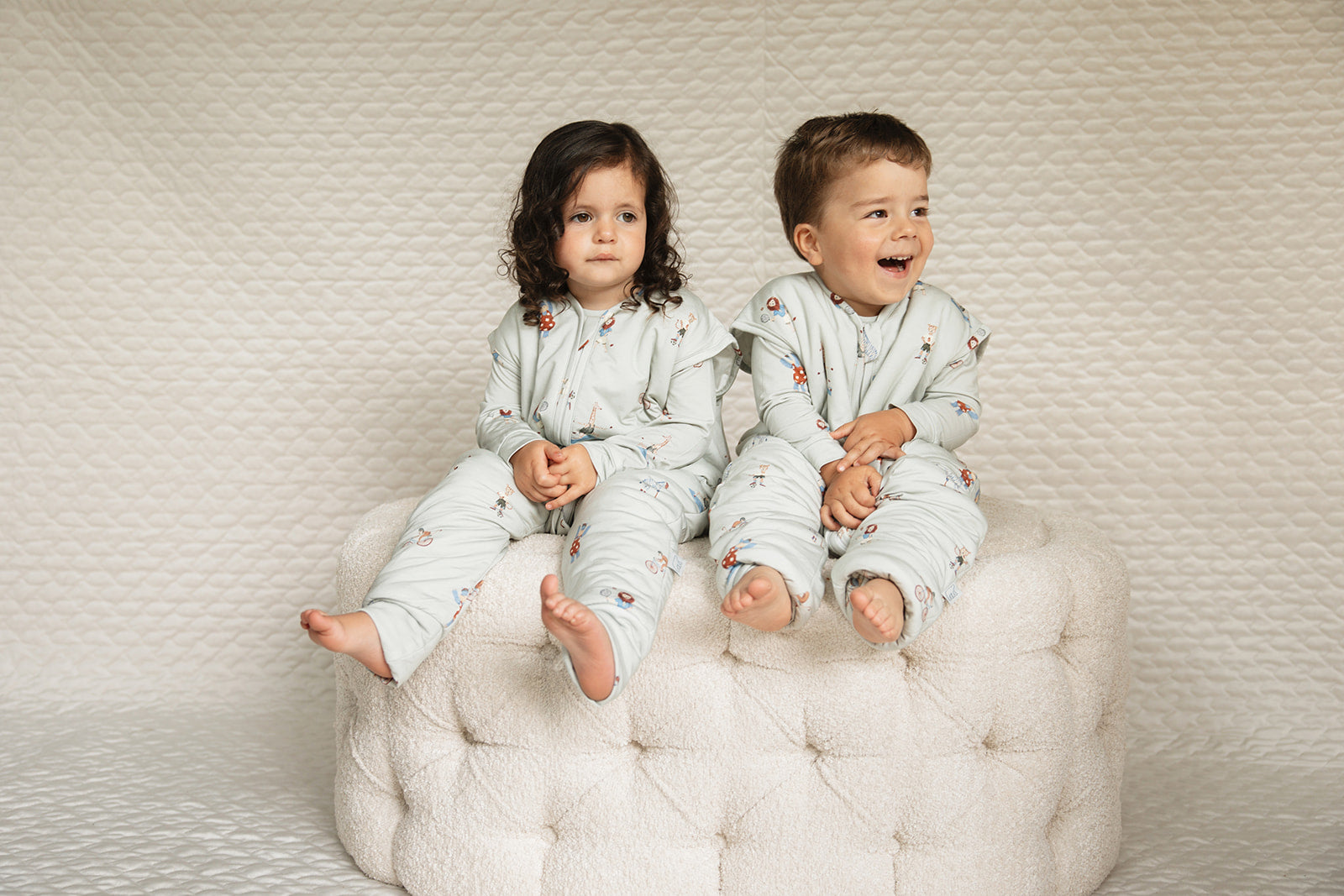 saquito de dormir con piesitos | colección safari y spa